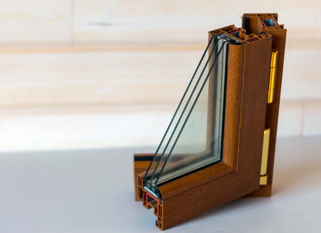 Installation de fenêtre en bois sur mesure Wambrechies